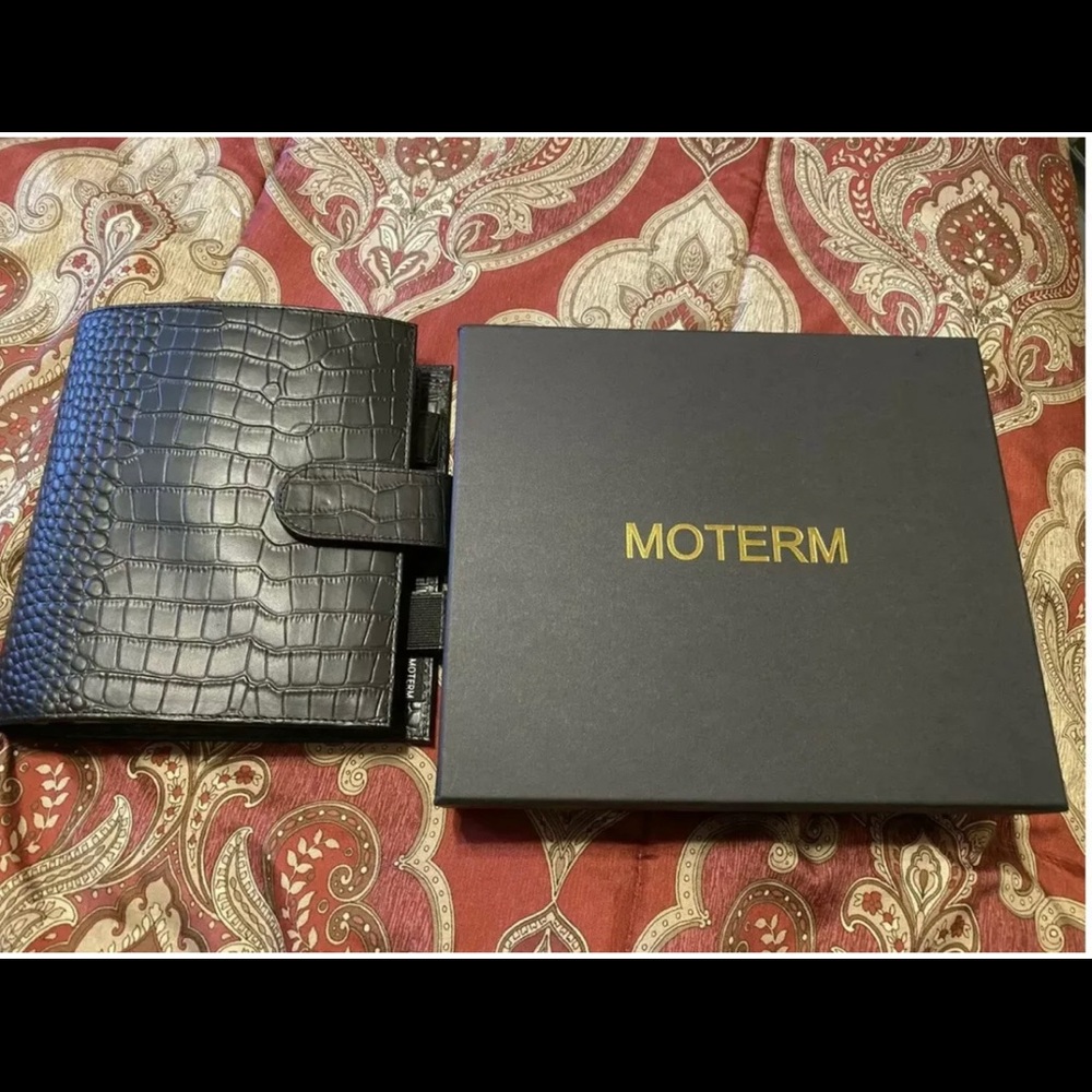Moterm Black Croc Personal Wide Planner